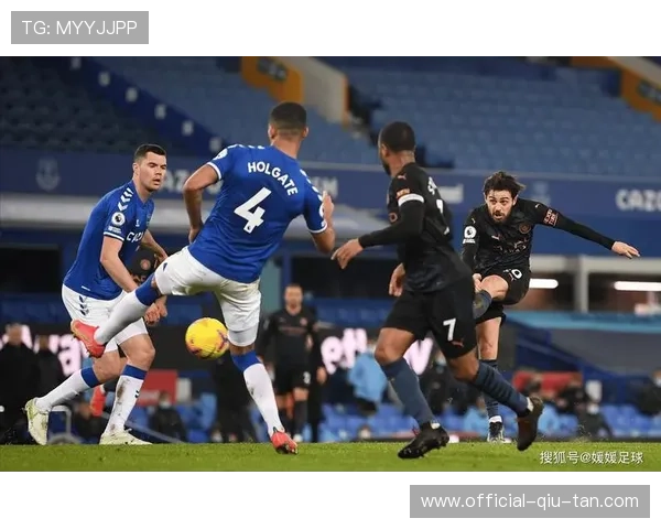 诺丁汉森林0-2埃弗顿，降级区压力稍缓